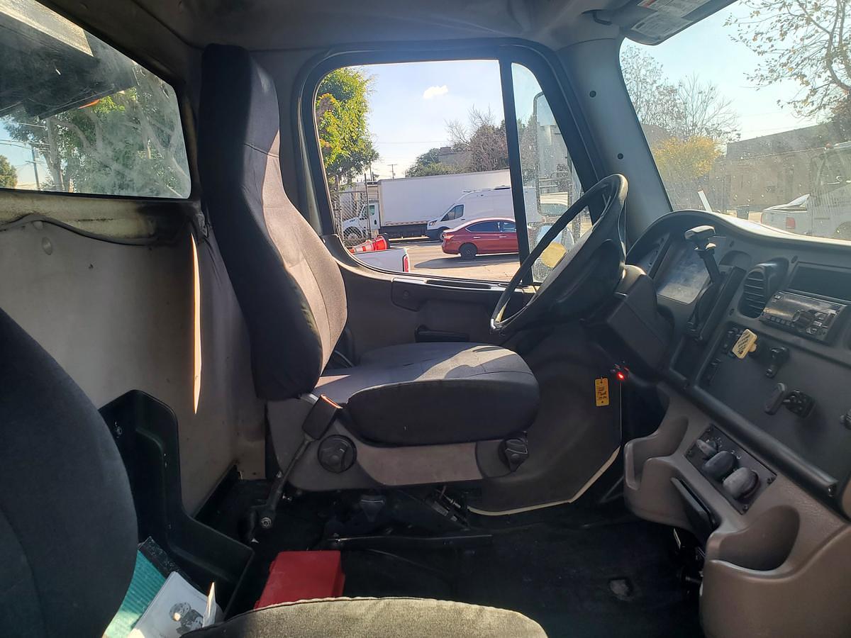 Used 2018 Freightliner M2