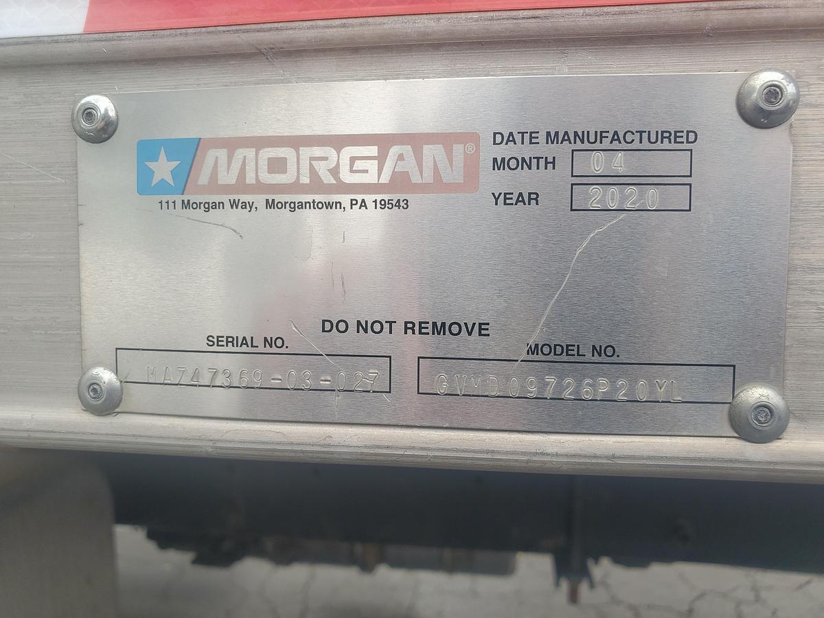 Used 2021 International MV607 with a 26' Box