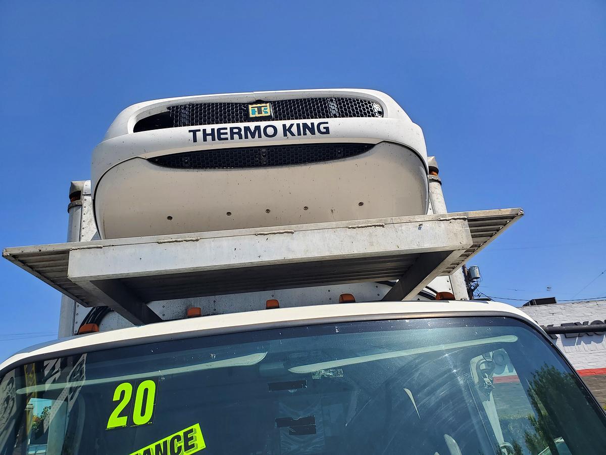 Used 2020 Freightliner M2 26 Foot Refrigerated Truck