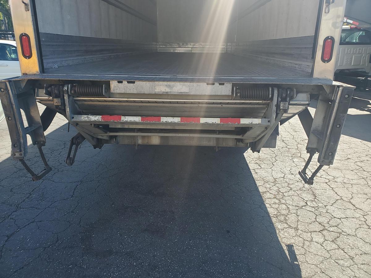 Used 2020 International MV607 26' Reefer