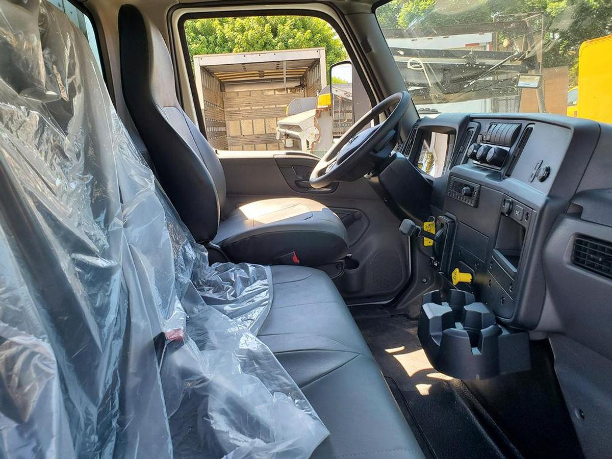 2025 International HV 607