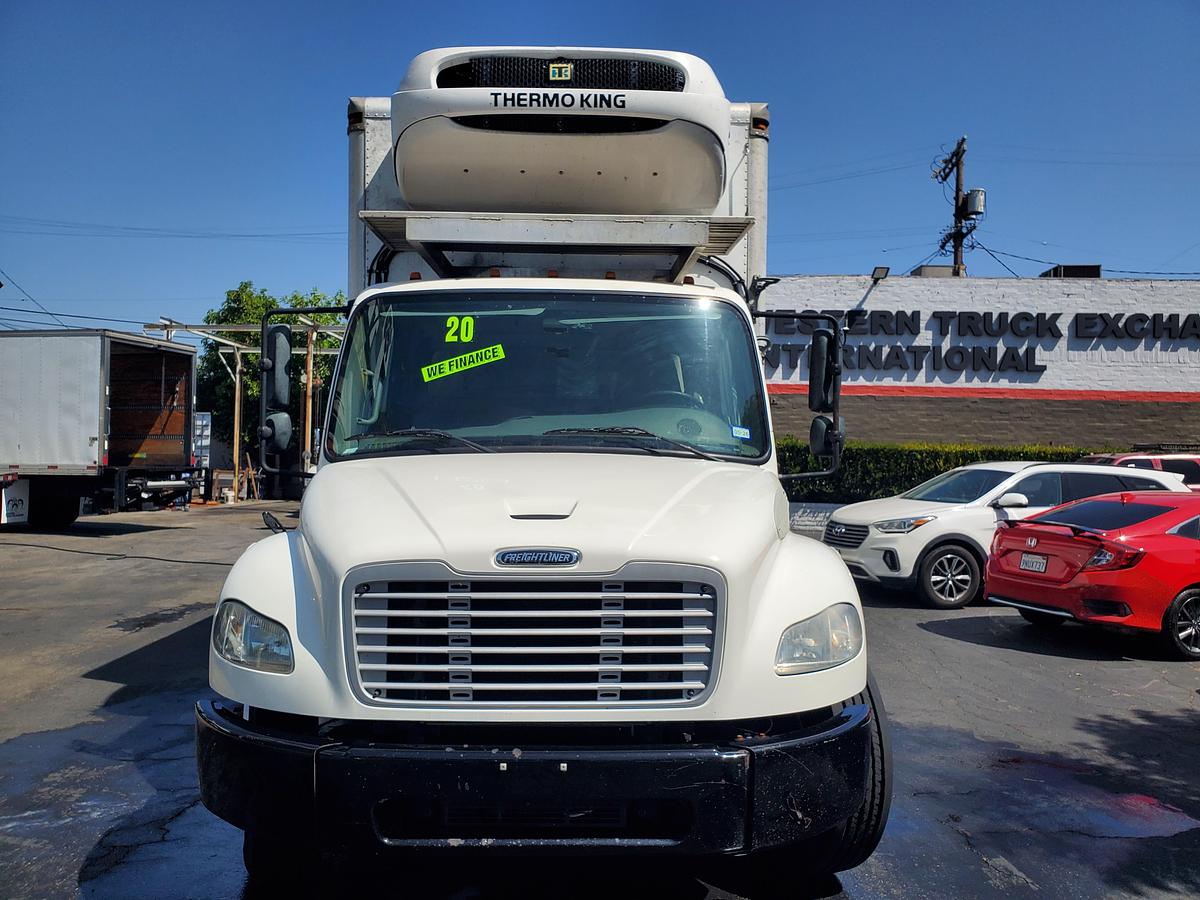 Used 2020 Freightliner M2 26 Foot Refrigerated Truck