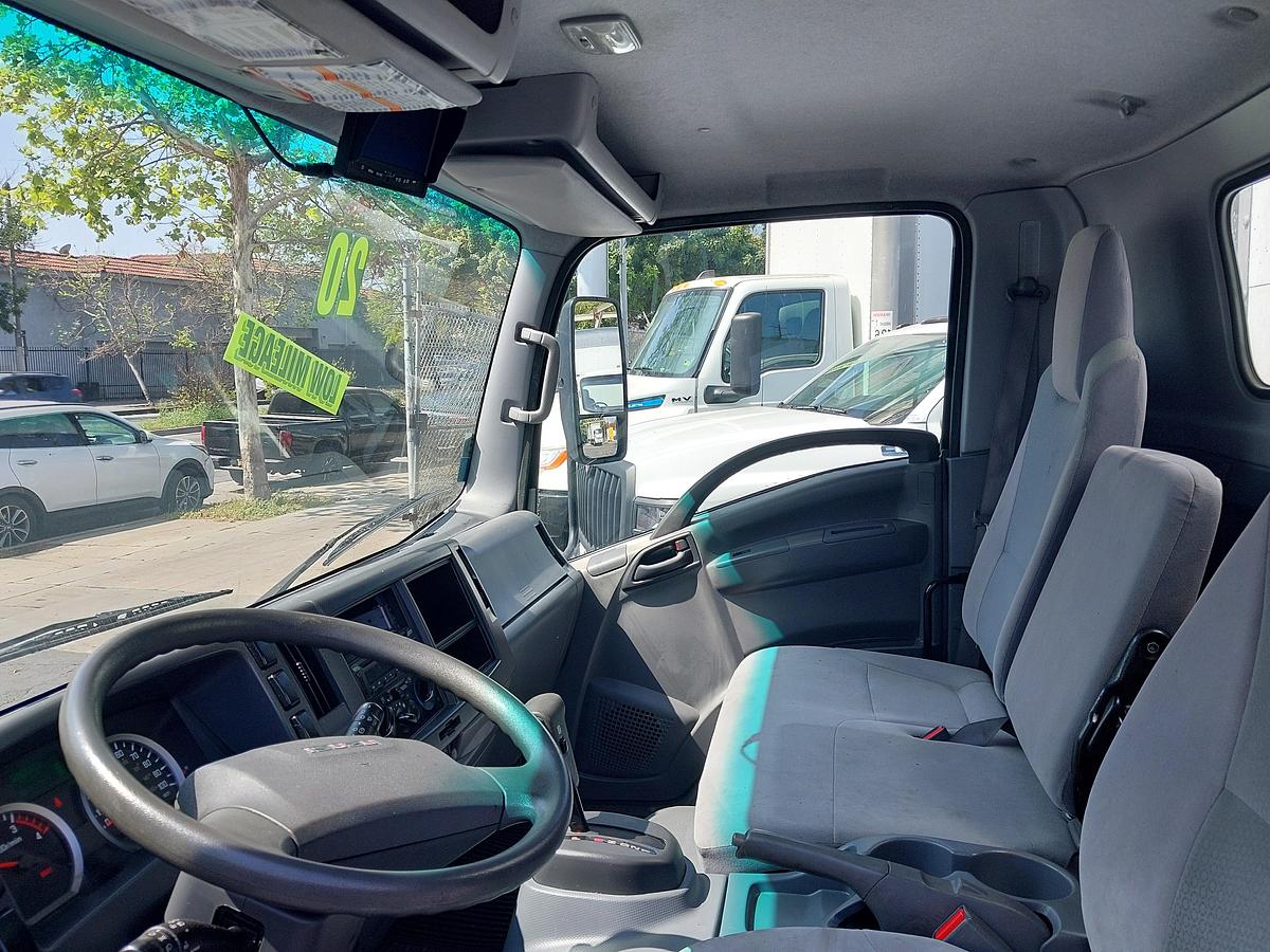 Used 2020 Isuzu NQR Box Truck