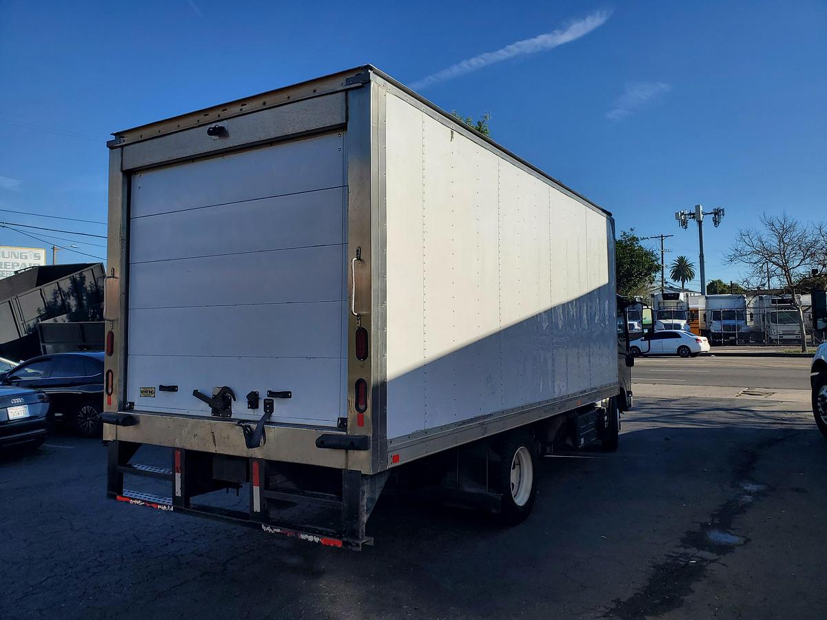 Used 2020 Isuzu NQR 18' Reefer