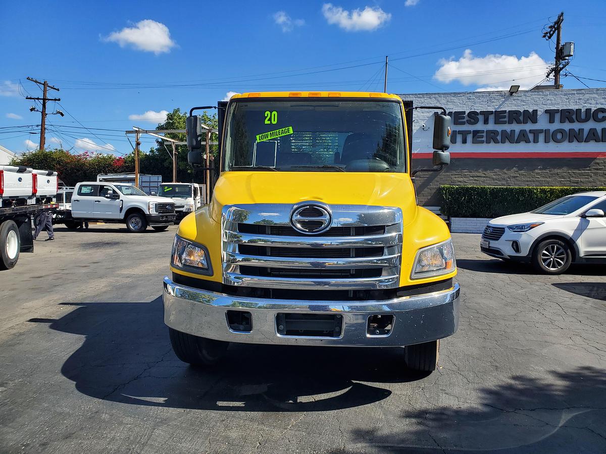Used 2020 Hino 268 with 20' Flatbed
