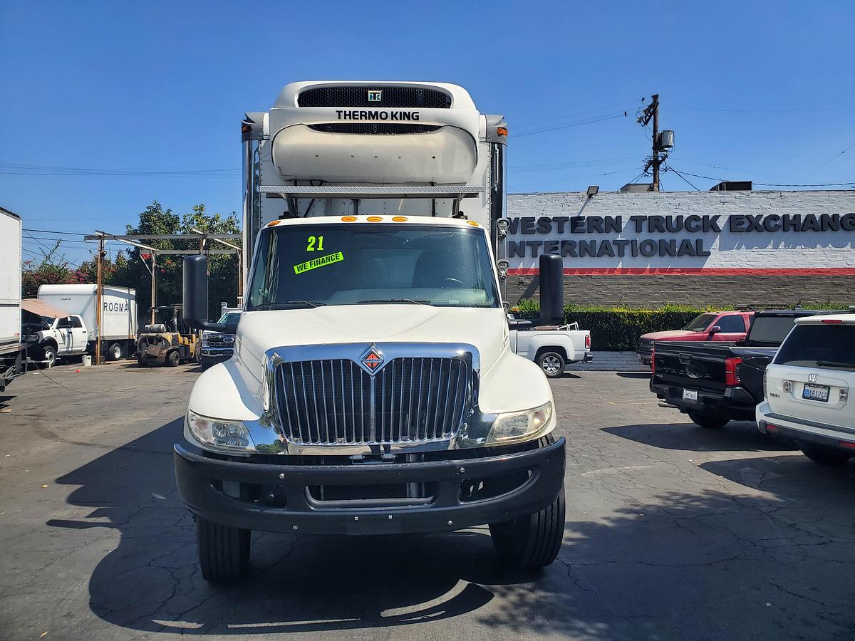 Used 2019 International 4300 26' Refrigerated Truck