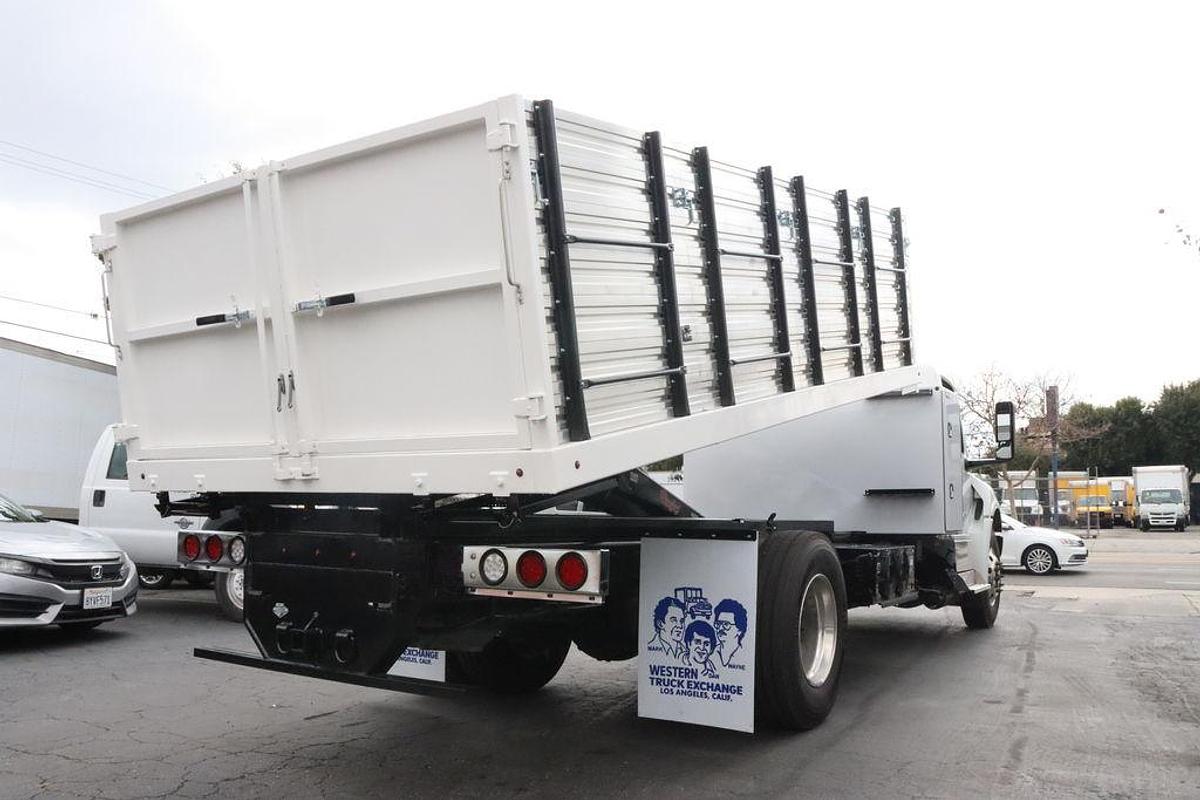 2024 International® Electric MV™ Series