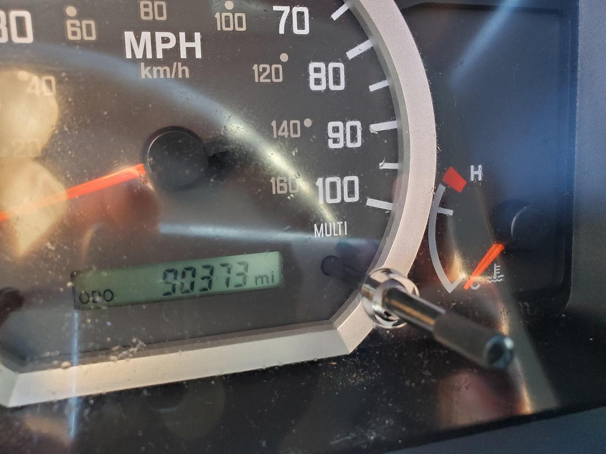 Used 2020 Isuzu NQR 18' Reefer