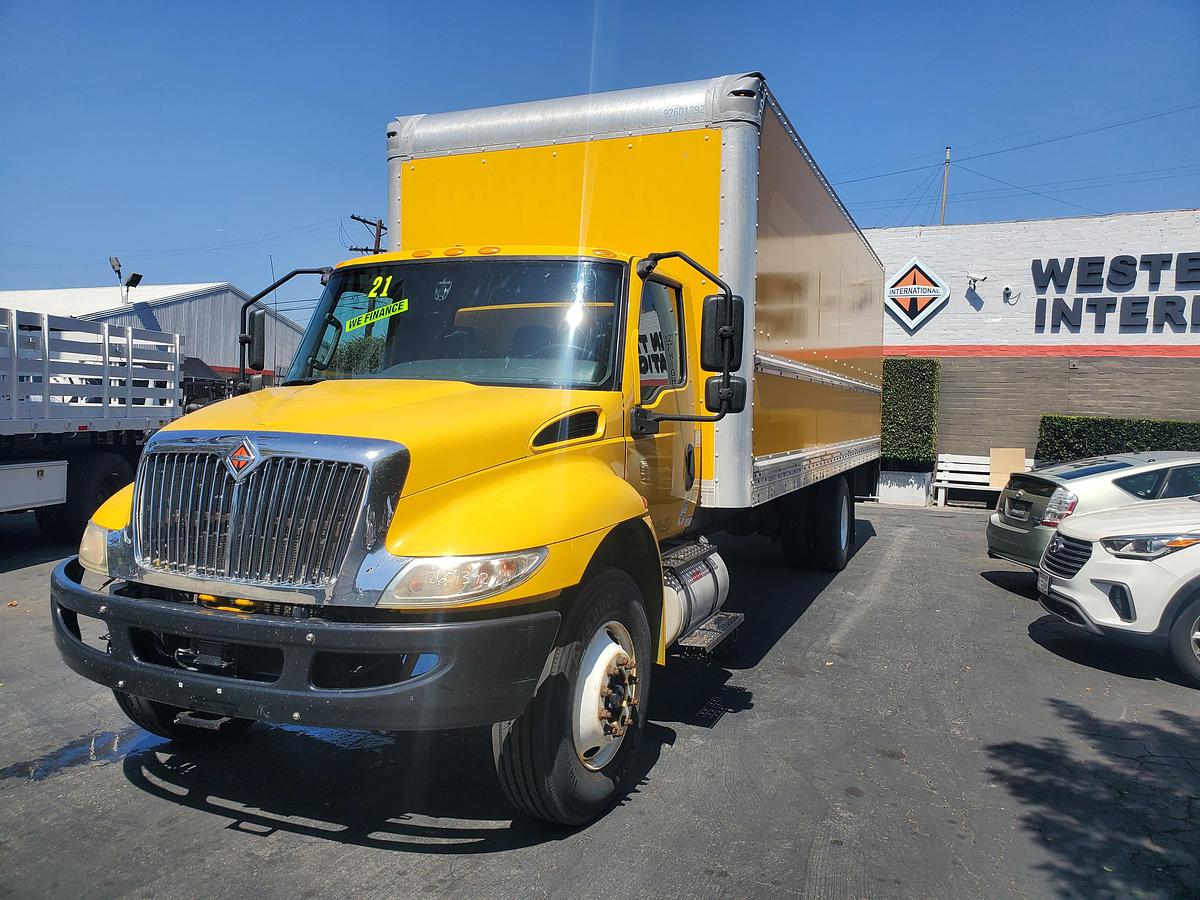 Used 2021 International MV607 16' Box Truck
