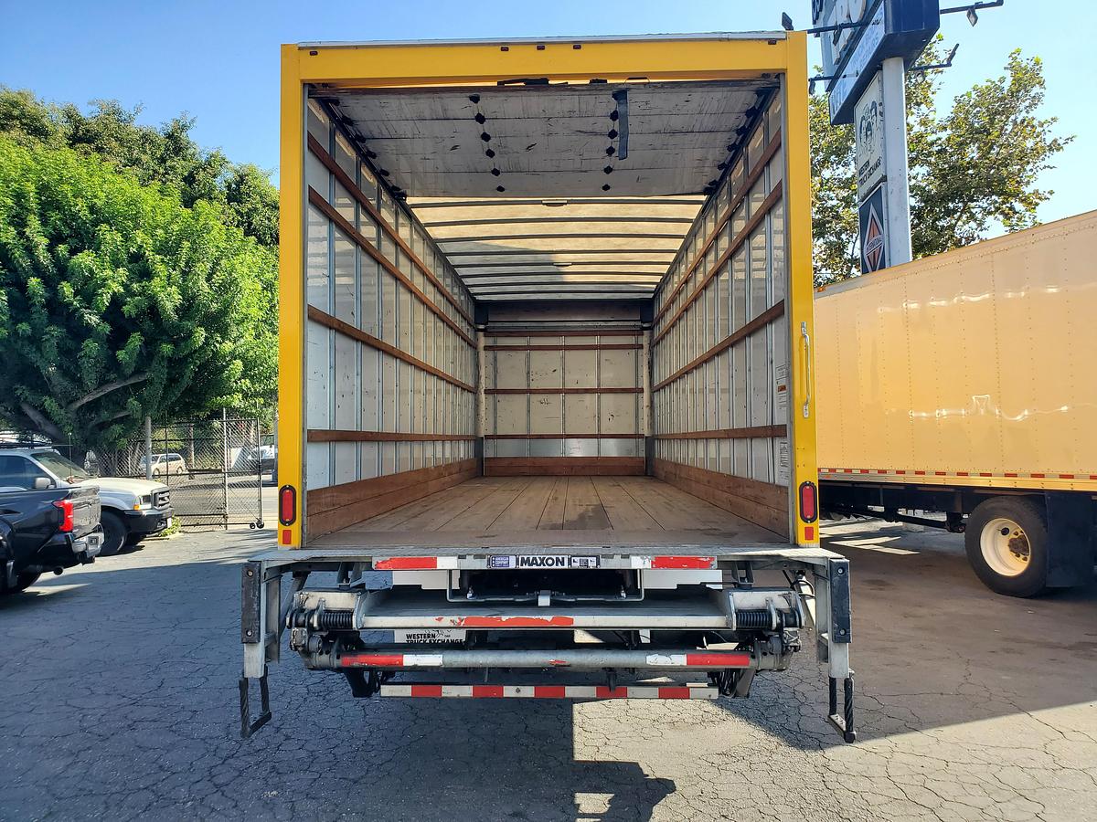 Used 2021 International MV607 26' Box Truck