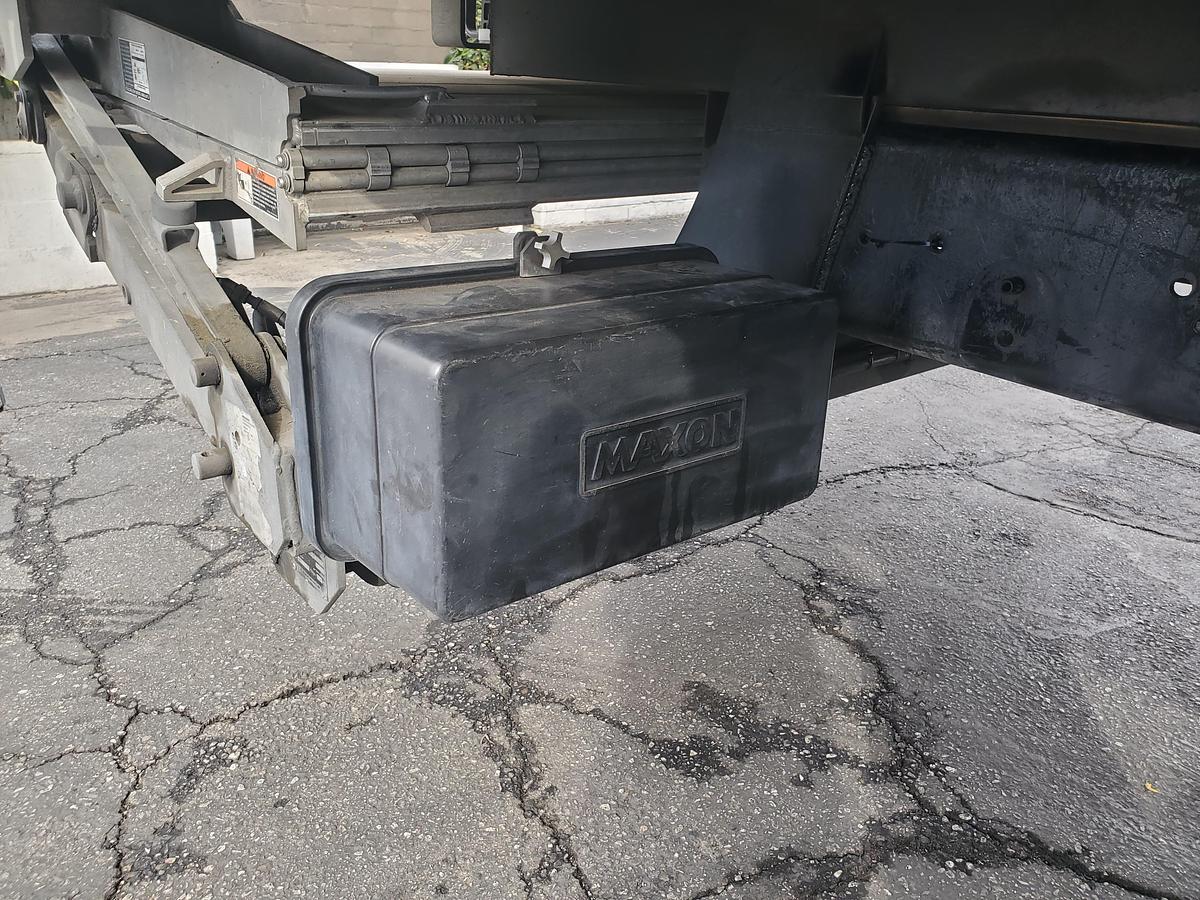 Used 2019 International 4300