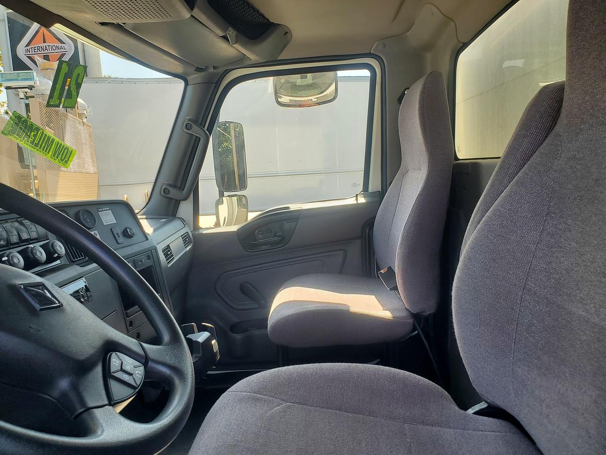 Used 2021 International MV607 16' Box Truck