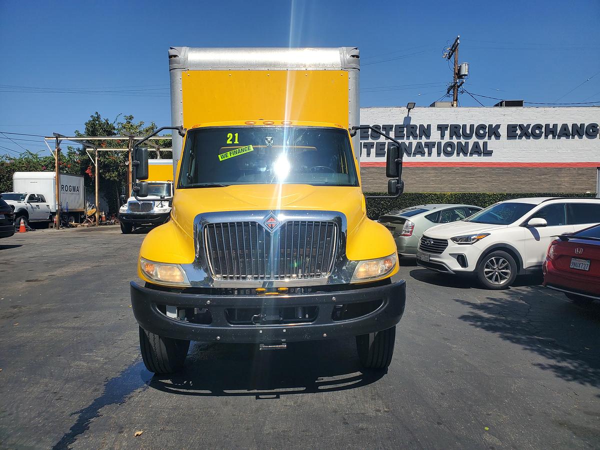 Used 2021 International MV607 16' Box Truck