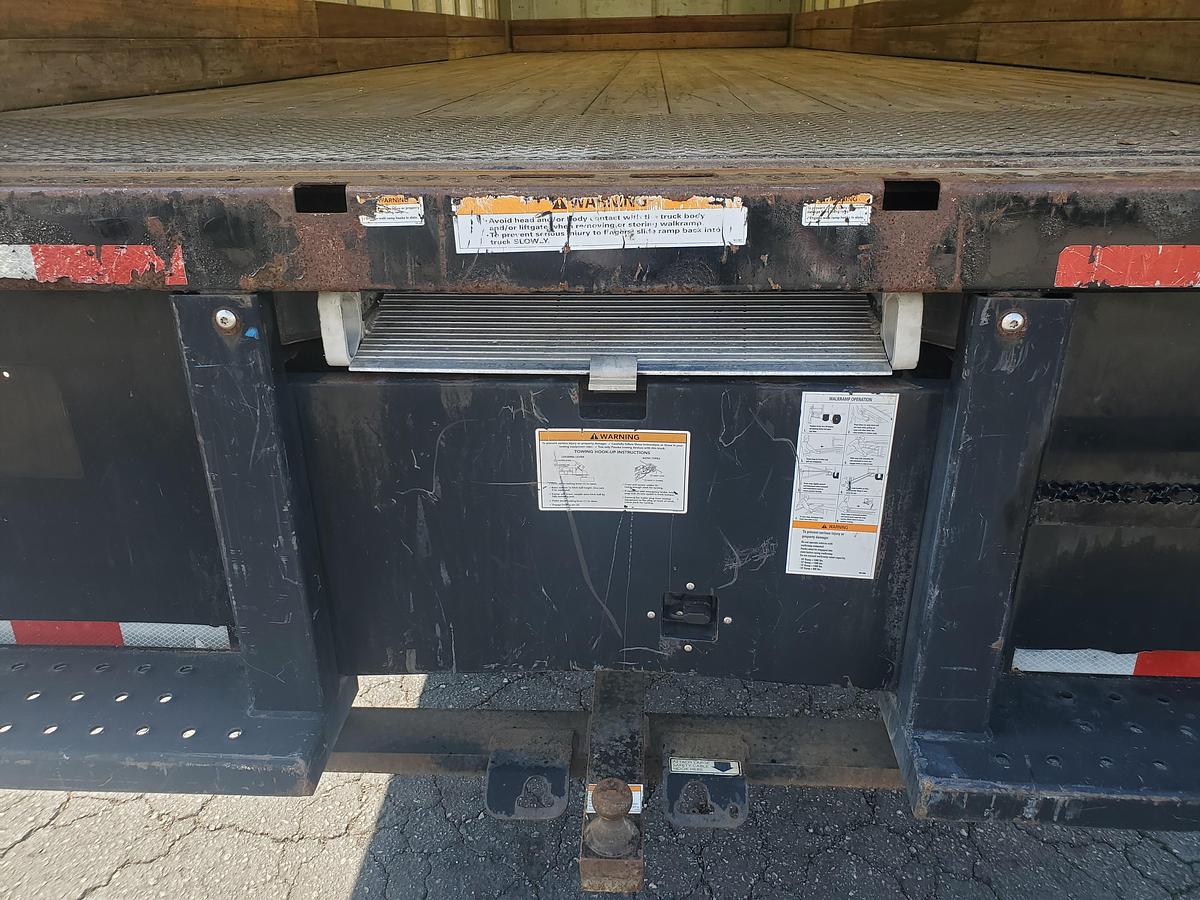 Used 2021 International MV607 26' Box Truck