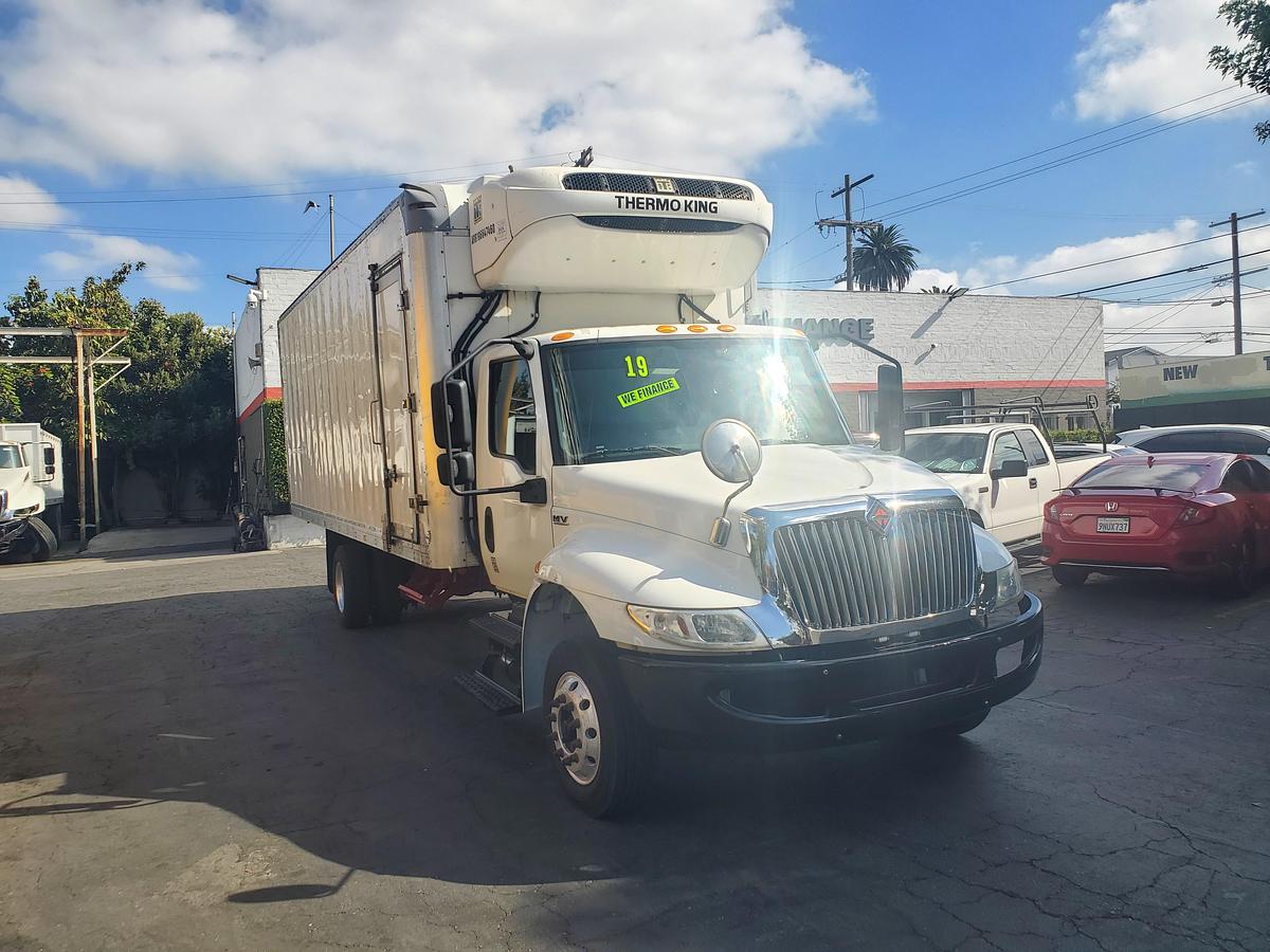 Used 2019 International 4300 22' Reefer