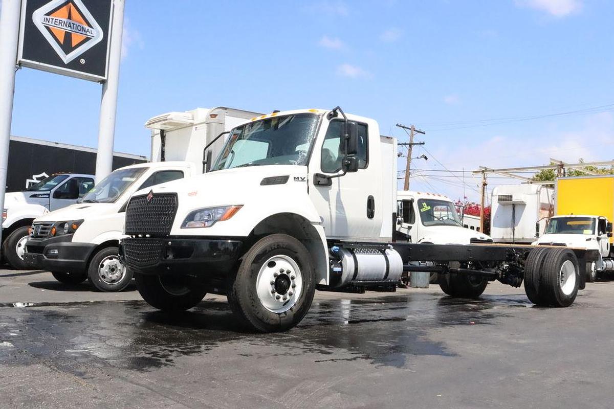 2025 International MV 607