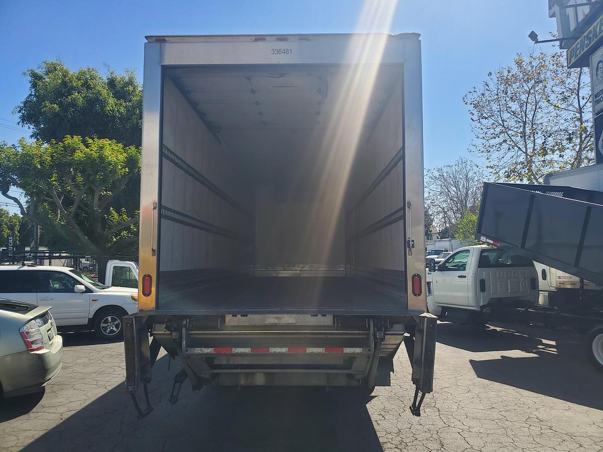 Used 2020 International MV607 26' Reefer