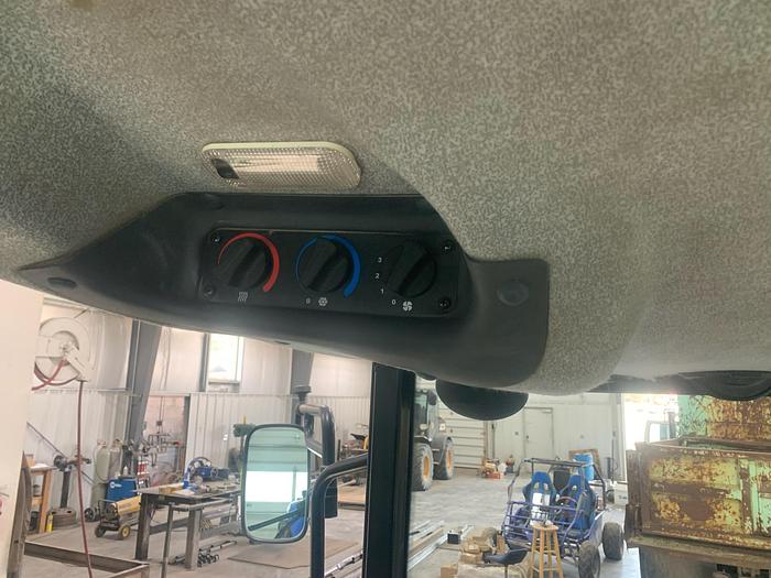 Used 2013 New Holland TD5050 Tractor w/ 1800 hrs