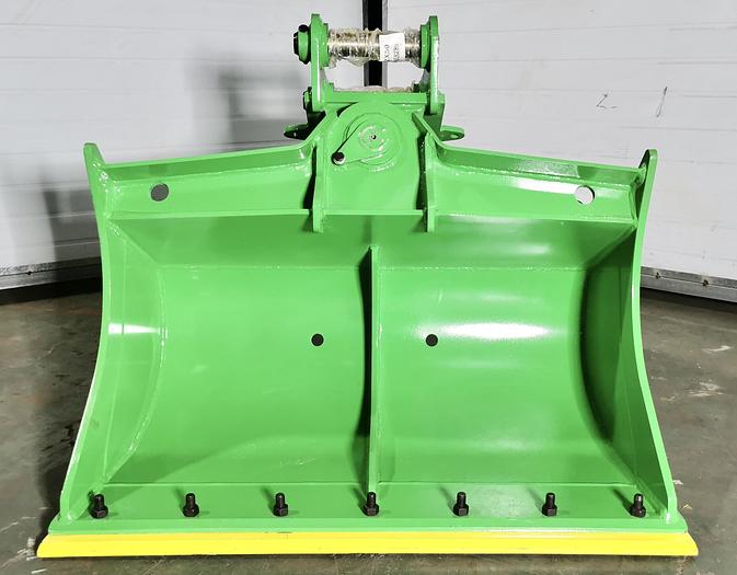 New DualCylinderTilt Bucket 42" for John Deere 50D, 60D for Sale at JM