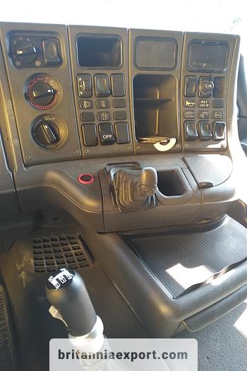 Used 2002 SCANIA R 114 L 380 manual retarder tractor unit
