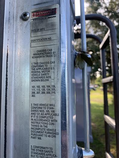 Used 2007 KENWORTH T800 GRAPPLE TRUCK