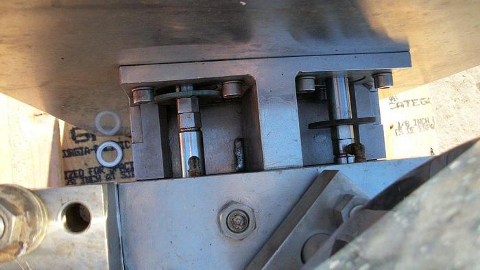 Used Homogenizer, S/st, Single Stage, 5000 PSI, 3 HP #S740135