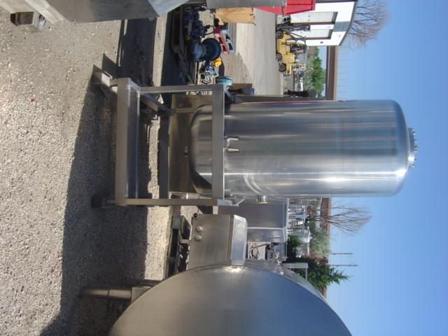 Usado 220 GALLON PRESSURE TANK. MOJONNIER SERIAL 5679