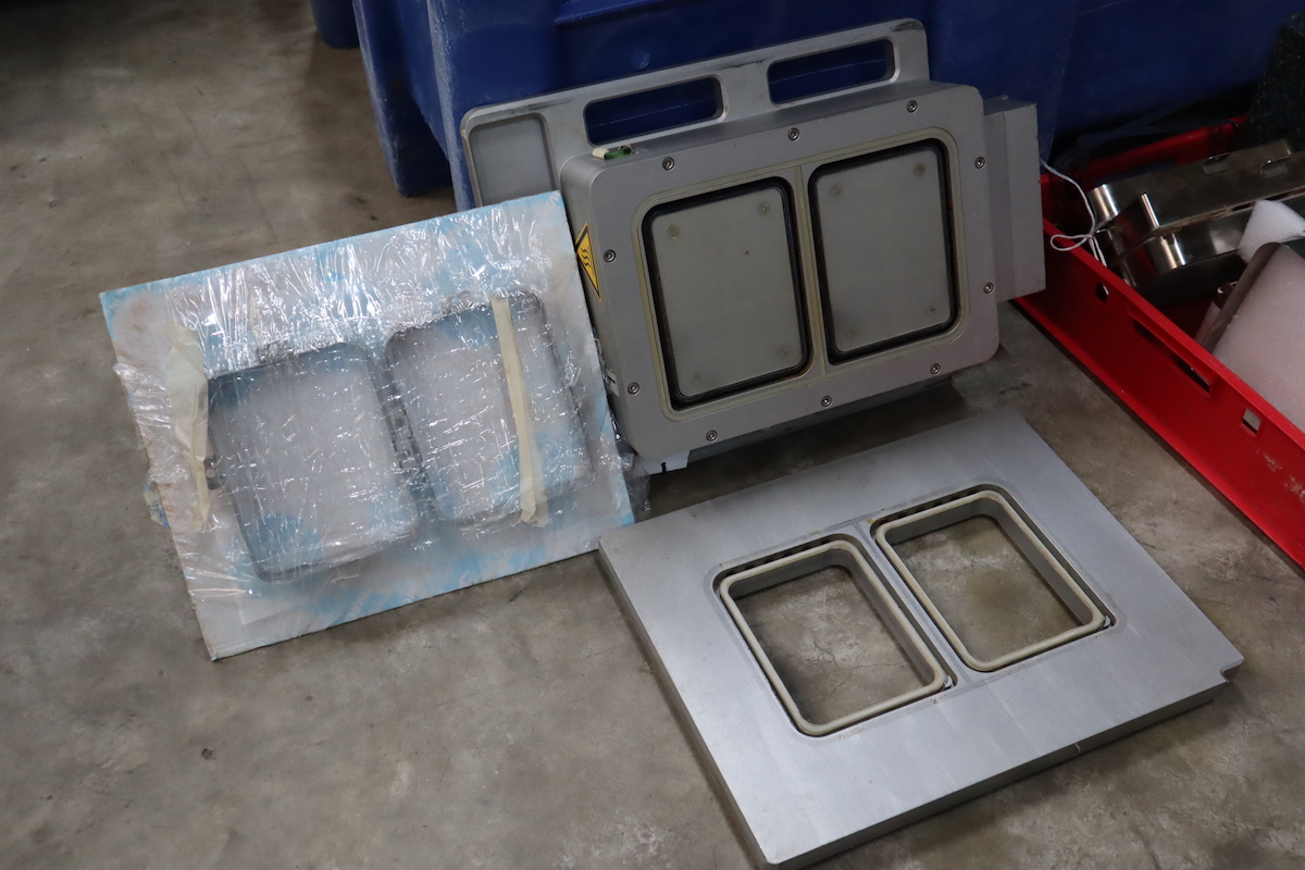 Used Multivac T300 automatic traysealer