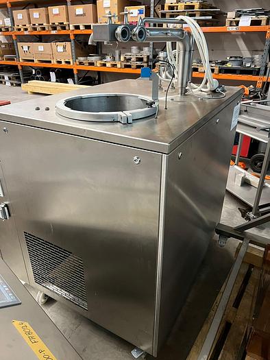 Gebraucht Umlauf-Temperiermaschine Wolf Type UF-500-P Baujahr 2017.