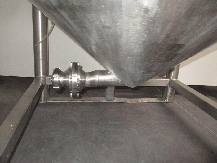 Used unknown 330 litres