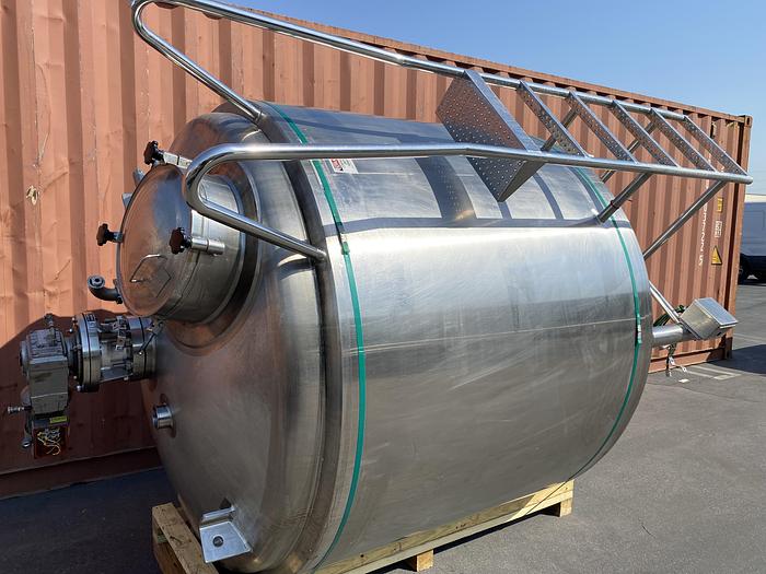 Used Paul Mueller 1000 Gallon Stainless Steel Jacketed Reactor w/ 5 HP Motor