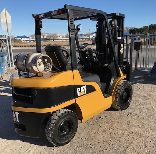 Used 2004 Cat P6000 Forklift