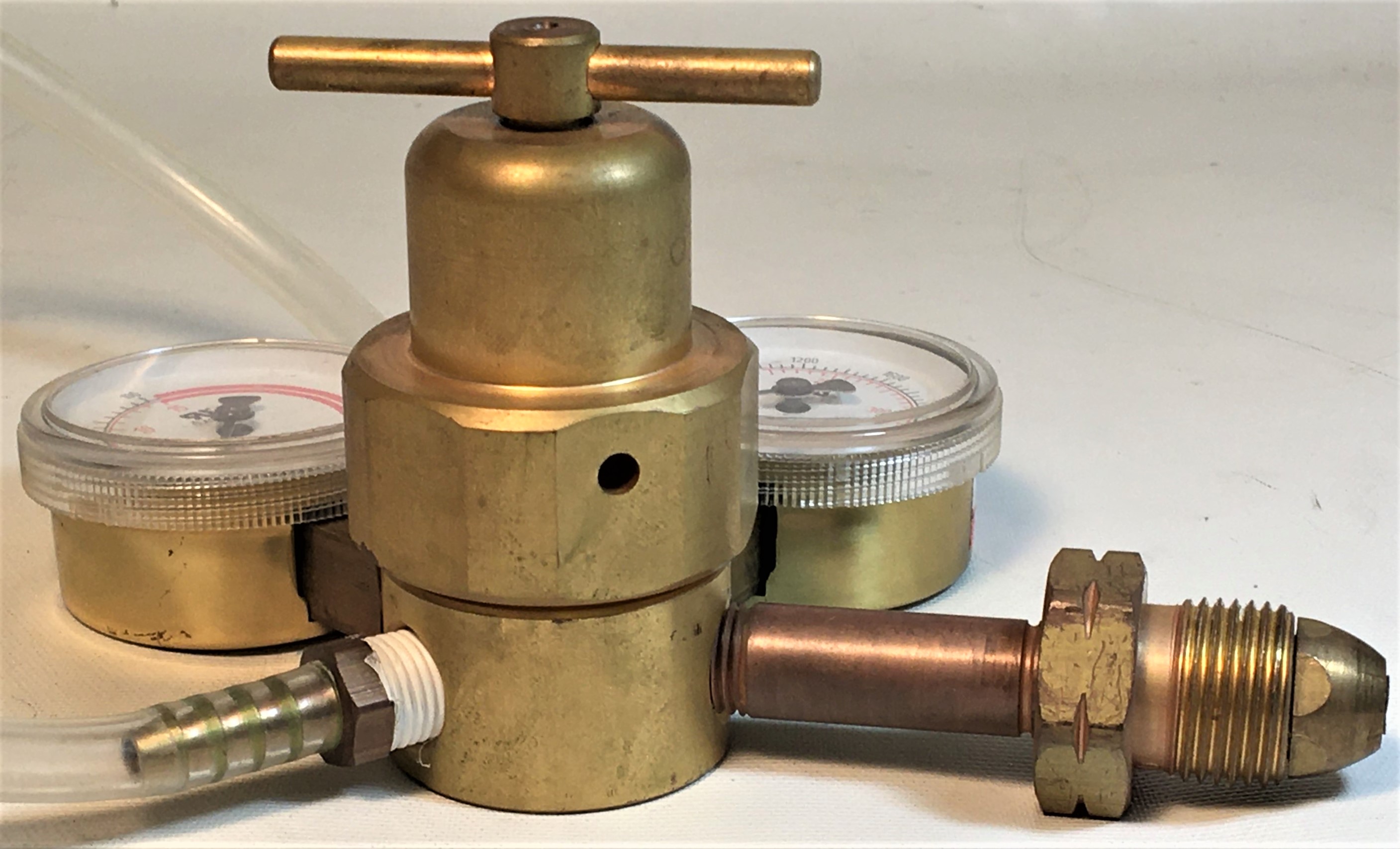 Used Smith H1945E-510 Acetylene Regulator