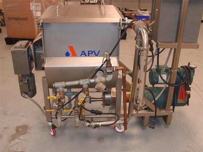 Used 8 CU. FT. APV RIBBON BLENDER – S/S – JACKETED (#9239)