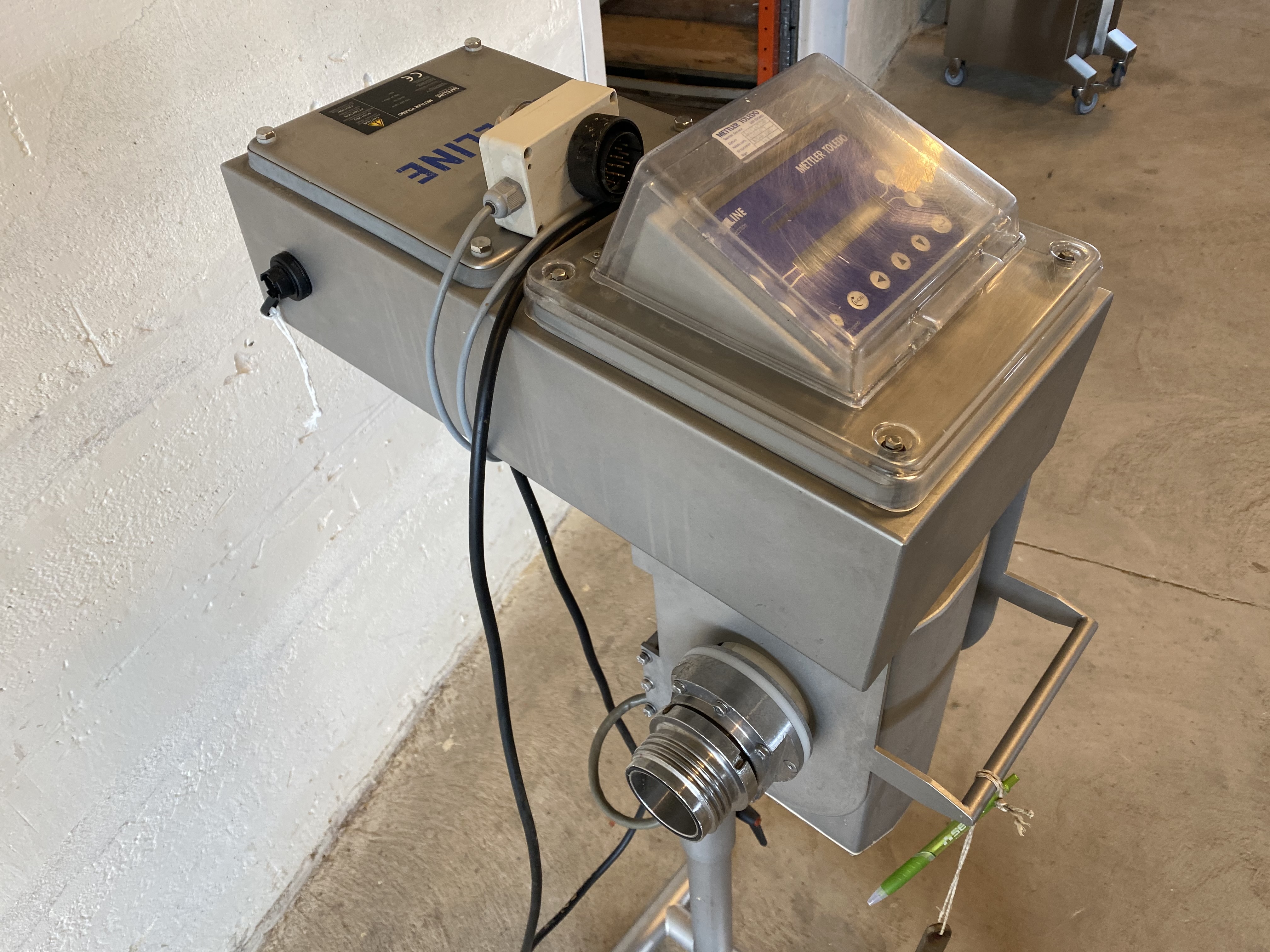 Använd Metalldetektor för flytande produkt