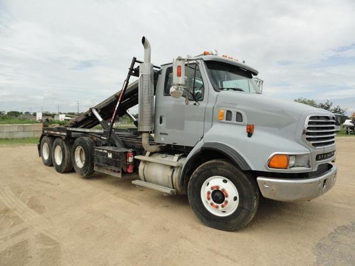 Used 2004 STERLING LT9500