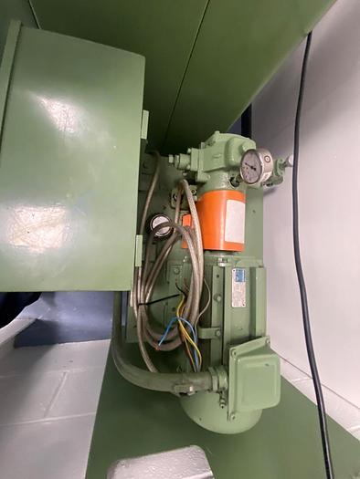 Used ExtrudeHone Vector Series Honing Machine