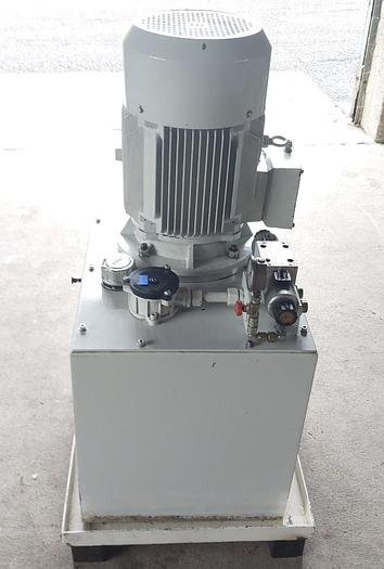Usado Hydraulikaggregat, 50l/min, 100L, 130 bar, 11 KW, Eurofluid,  gebraucht-Top