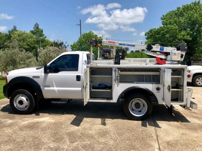 Used 2005 Ford F550 Service Truck