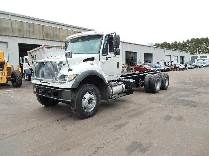 Used 2005 International 7600- Stock #: 8688