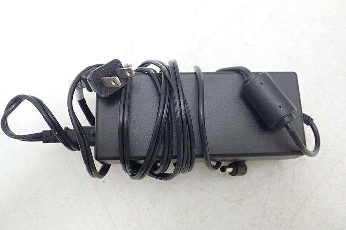 Used Cisco 74-5475-01 B0 Wireless IP Phone 7925G Multi-Charger w/ Power Supply