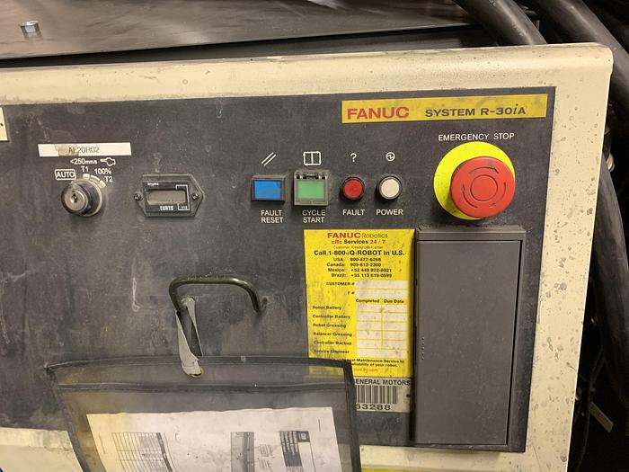 Used FANUC M900iA/350 6 AXIS CNC ROBOT WITH R30iA CONTROLLER 350KG X 2650mm REACH