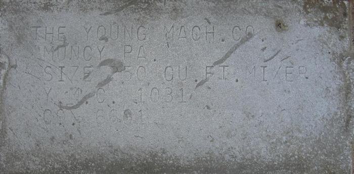 Used 250 CU. FT. YOUNG RIBBON BLENDER - C/S