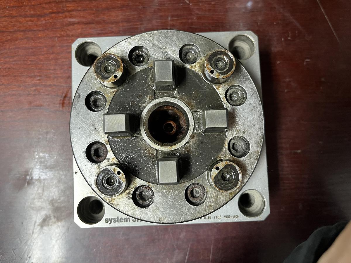 Used System 3R Compatible Pneumatic Chuck #3R-R610.46 1105-VOO-1605