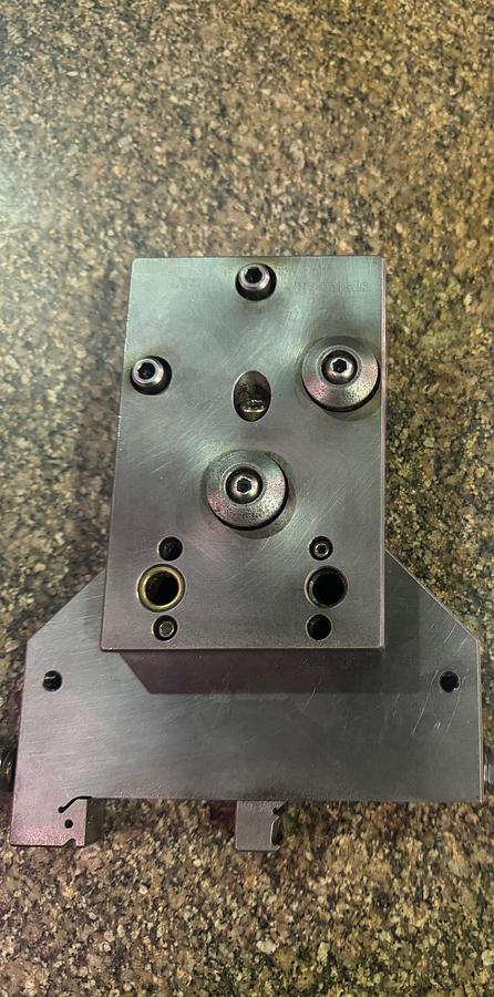 Used System 3R Holding System