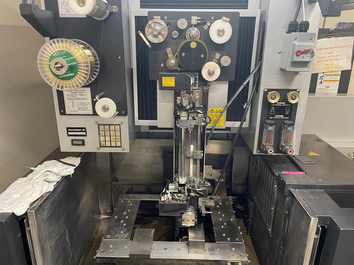 Used 2008 AD325L/LN1W Wire EDM