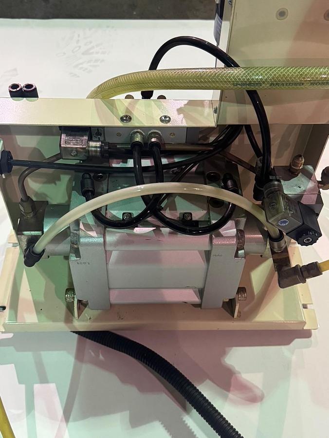 Used High Pressure Pump designed for EDM Small Hole Driller with Filter Unit- Gromax