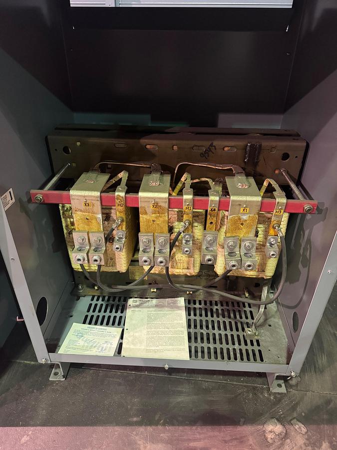 Used 150 kVA Transformer Square D, HV 480, LV 240, HZ 60, Cat #150T6HCT