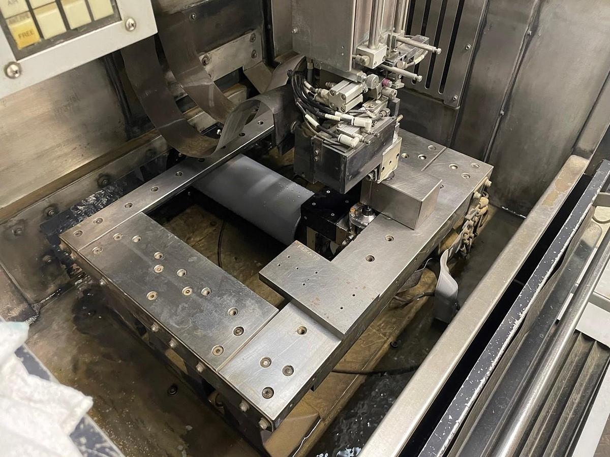 Used 2008 AD325L/LN1W Wire EDM