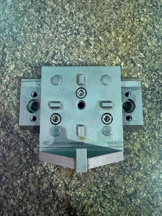 Used Hirschman H4300 Manual Beam Clamper